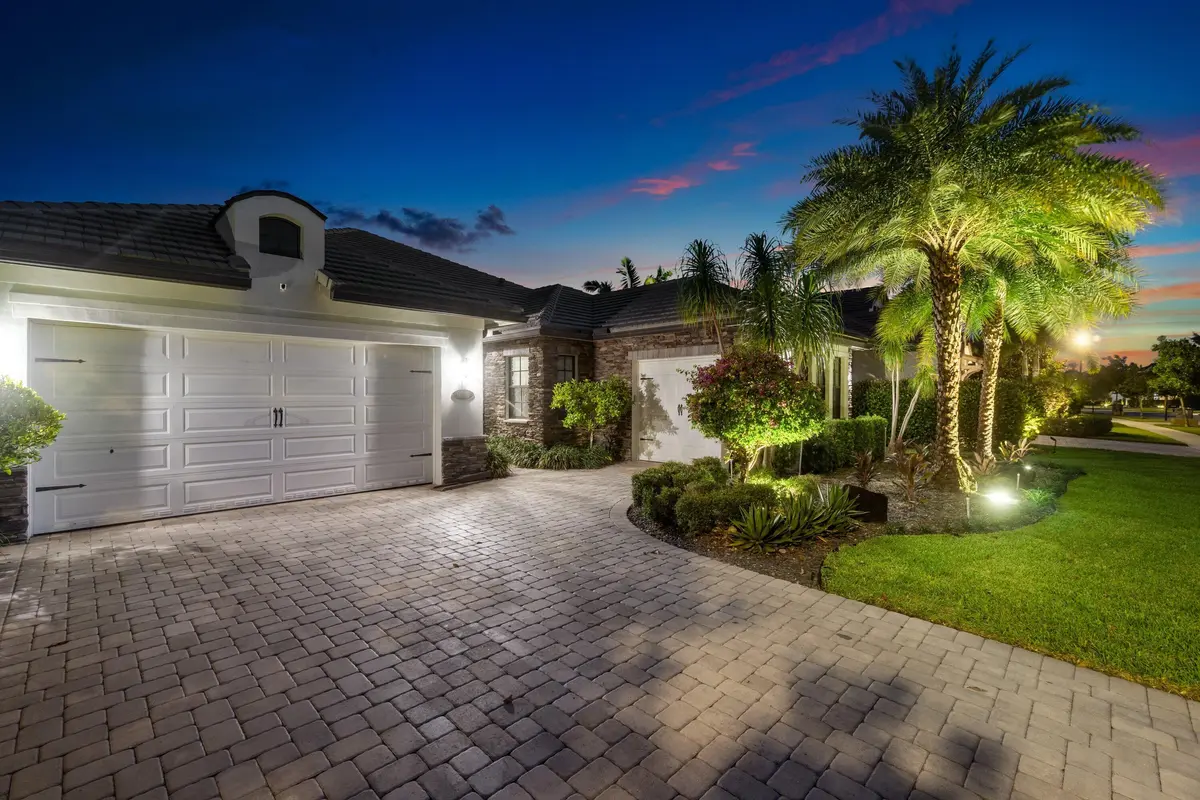 front at 9316 Grand Prix Lane, Boynton Beach