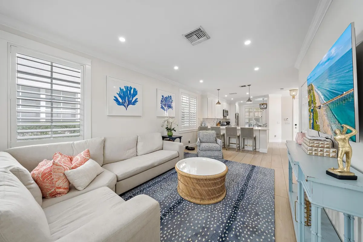 331 October St-6 at 331 October Street, Palm Beach Gardens