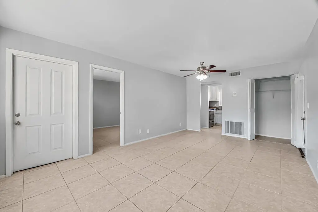445 LAKE FRANCES Drive 445, West Palm Beach, FL – photo 5