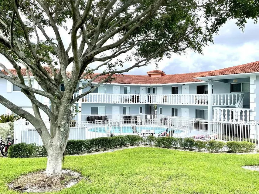 2 - Copy (2) at 431 W CAMINO REAL 19, Boca Raton