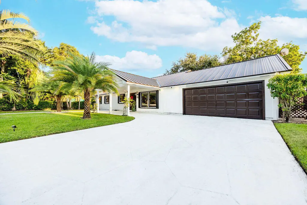 0004_6764 at 2024 PALMETTO Road, West Palm Beach
