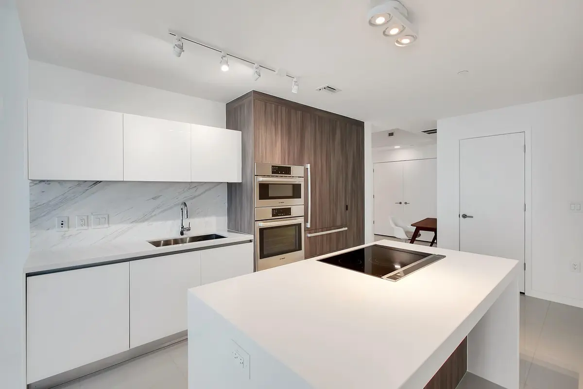 Photo 5 at 851 NE 1ST Avenue 2005, Miami