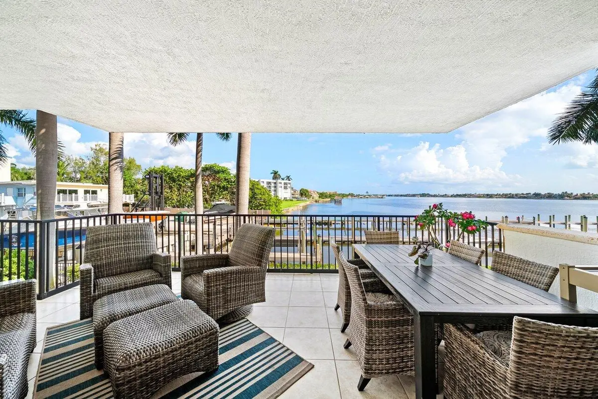 040-2700NFederalHighway-BoyntonBeach-FL- at 2700 N Federal Highway 203, Boynton Beach