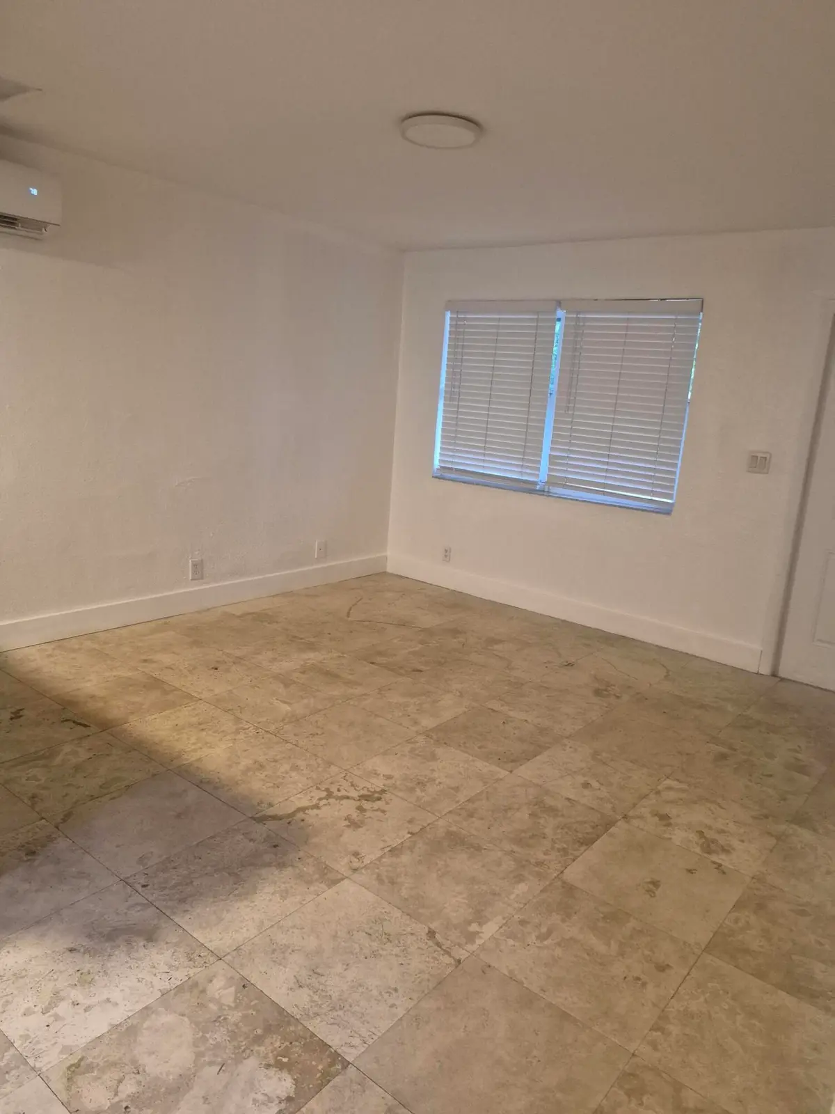 1200 NE 5TH Terrace 4, Fort Lauderdale, FL – photo 6