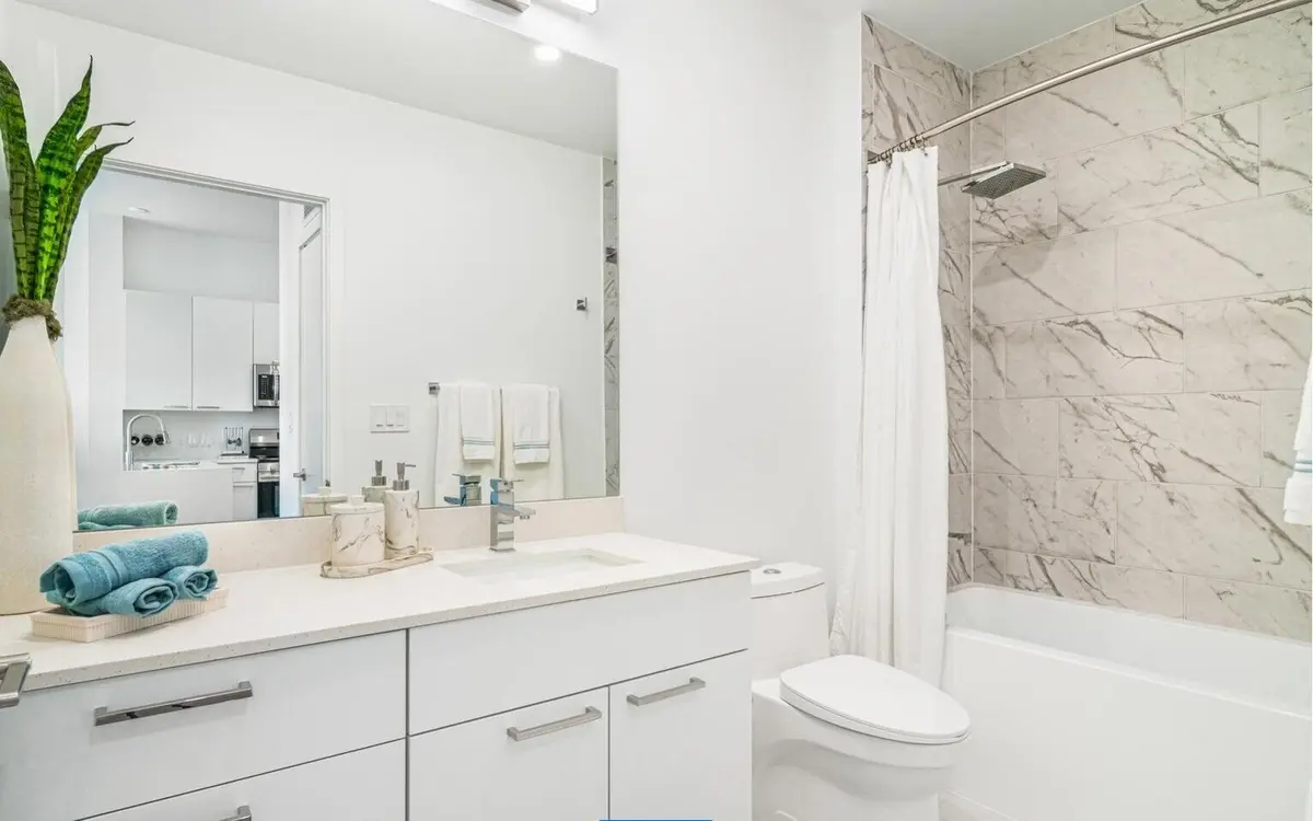 PW at 2121 BROWARD Avenue 229, West Palm Beach