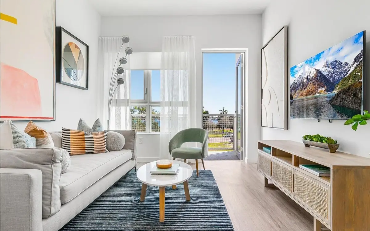 Livingroom at 2121 BROWARD Avenue 229, West Palm Beach