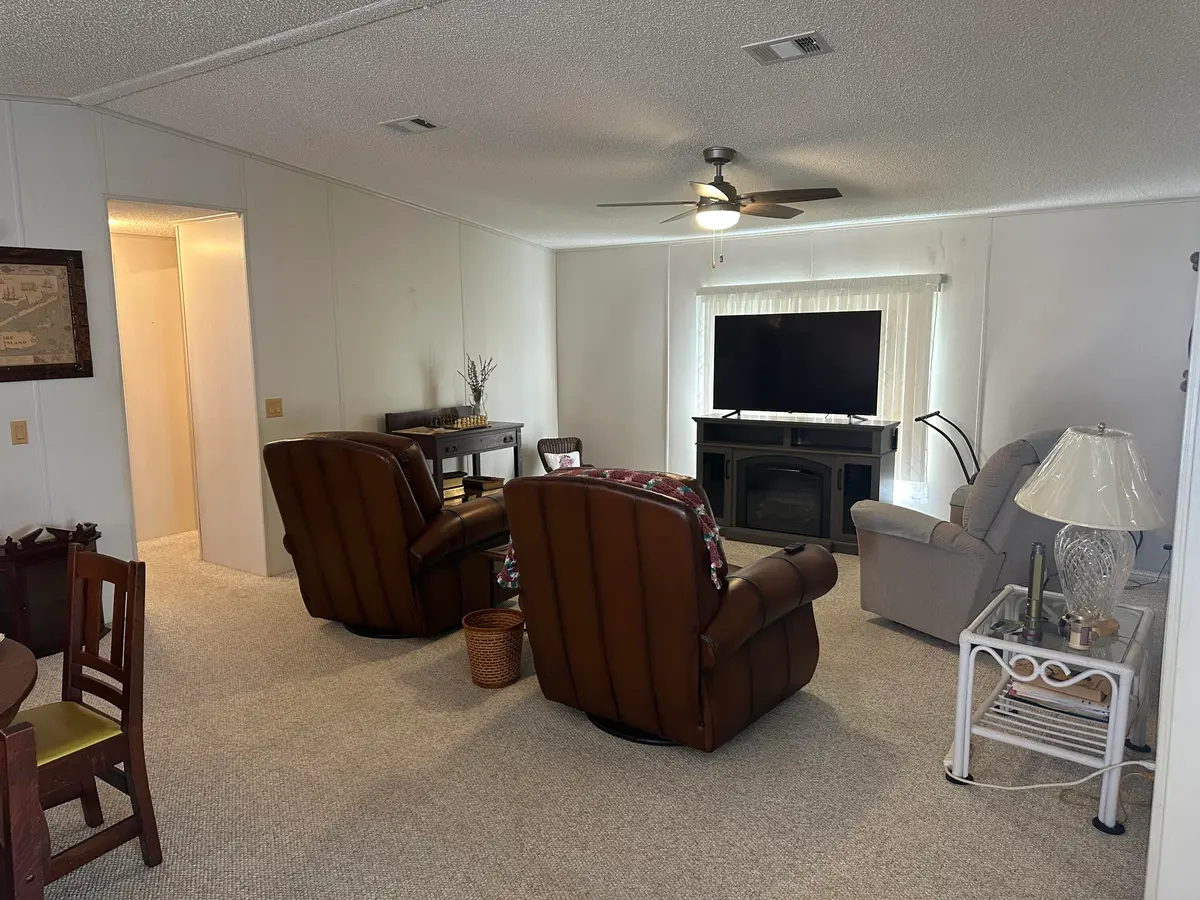 IMG_0023 at 487 THAMES BLUFF Ridge D-26, Fort Pierce