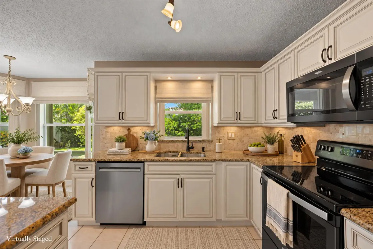 Virtually Staged at 8156 Mystic Harbor Circle, Boynton Beach