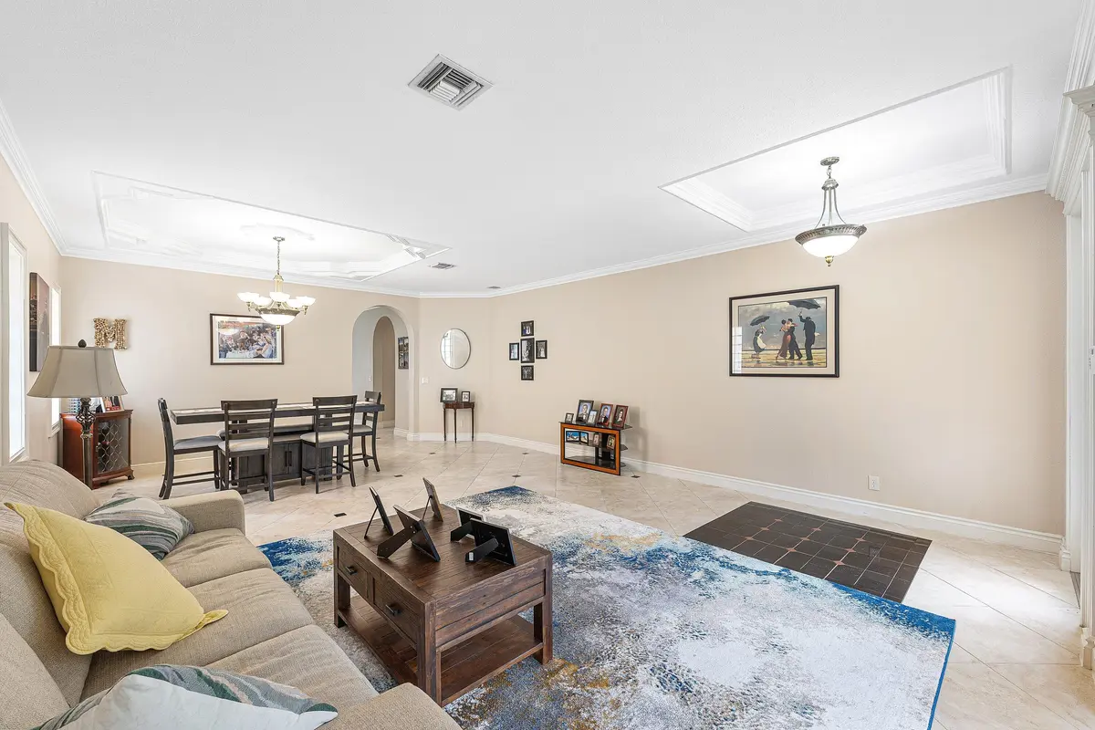 008-310VeniceBoulevard-RoyalPalmBeach-FL at 310 VENICE Boulevard 310, Royal Palm Beach