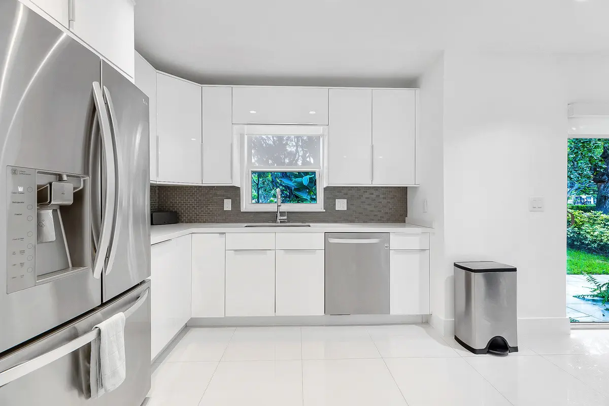3759OaksClubhouseDr-PompanoBeach,Natalia at 3759 Oaks Clubhouse Drive P7, Pompano Beach