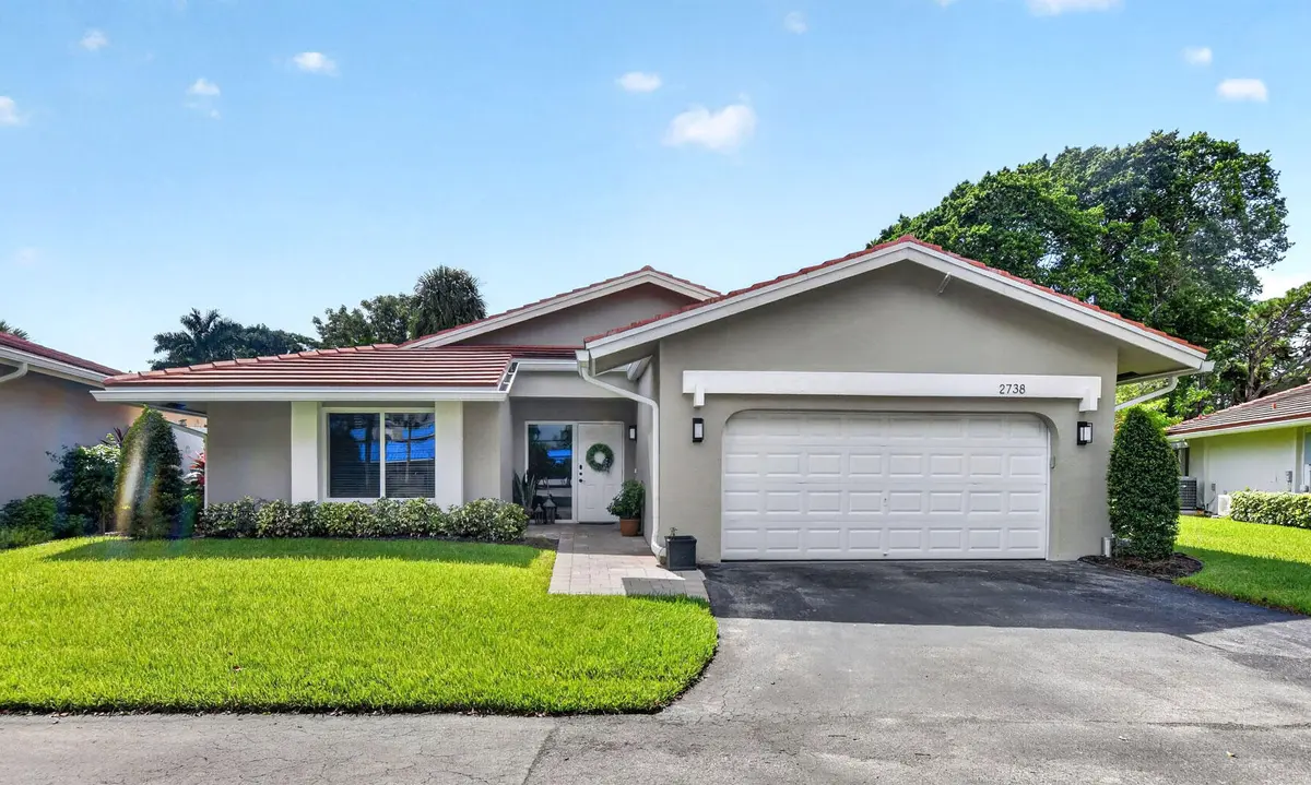 Front at 2738 DEER CREEK KELLY BROOKE Lane, Deerfield Beach
