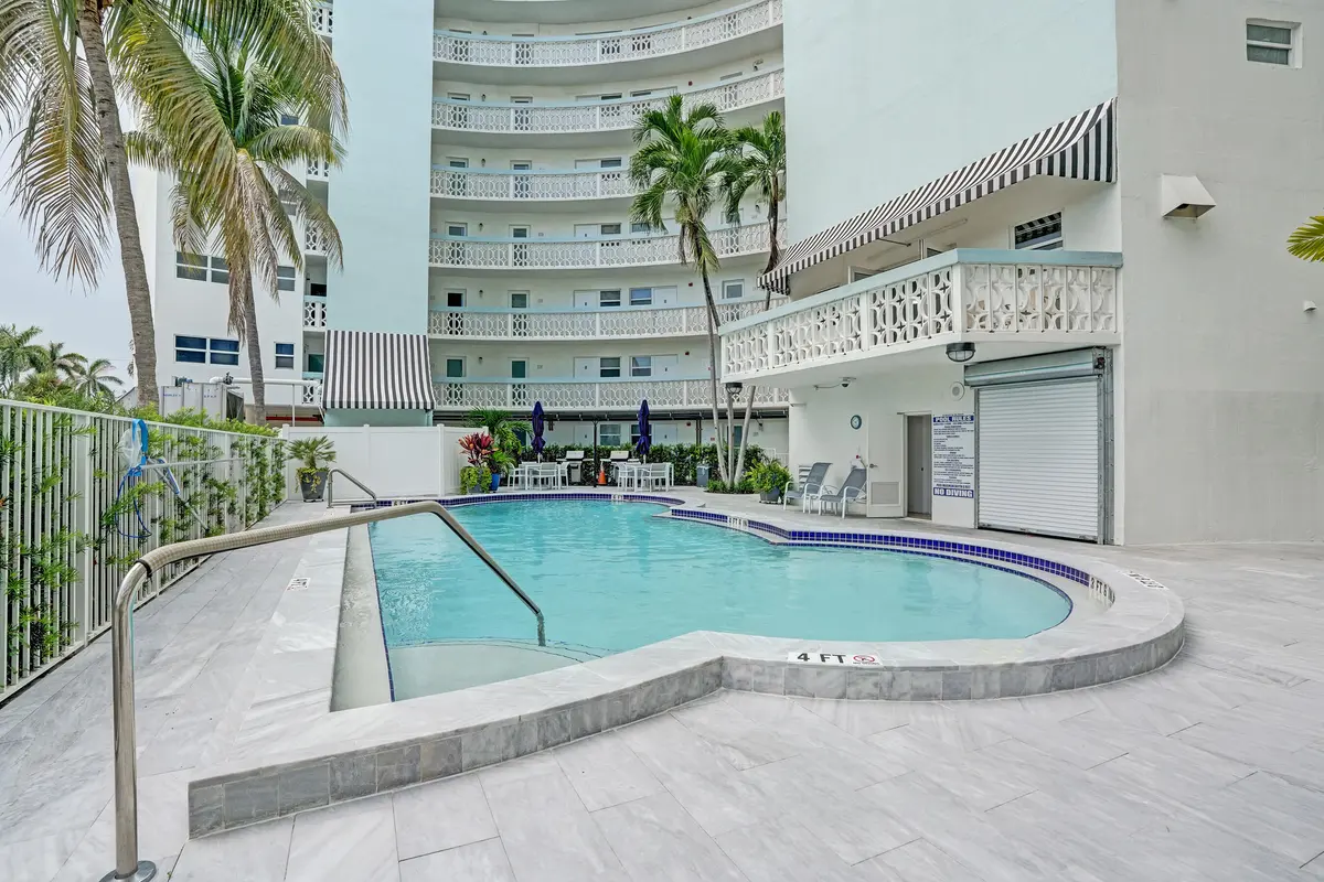 DSC08986 at 3250 NE 28TH Street 306, Fort Lauderdale
