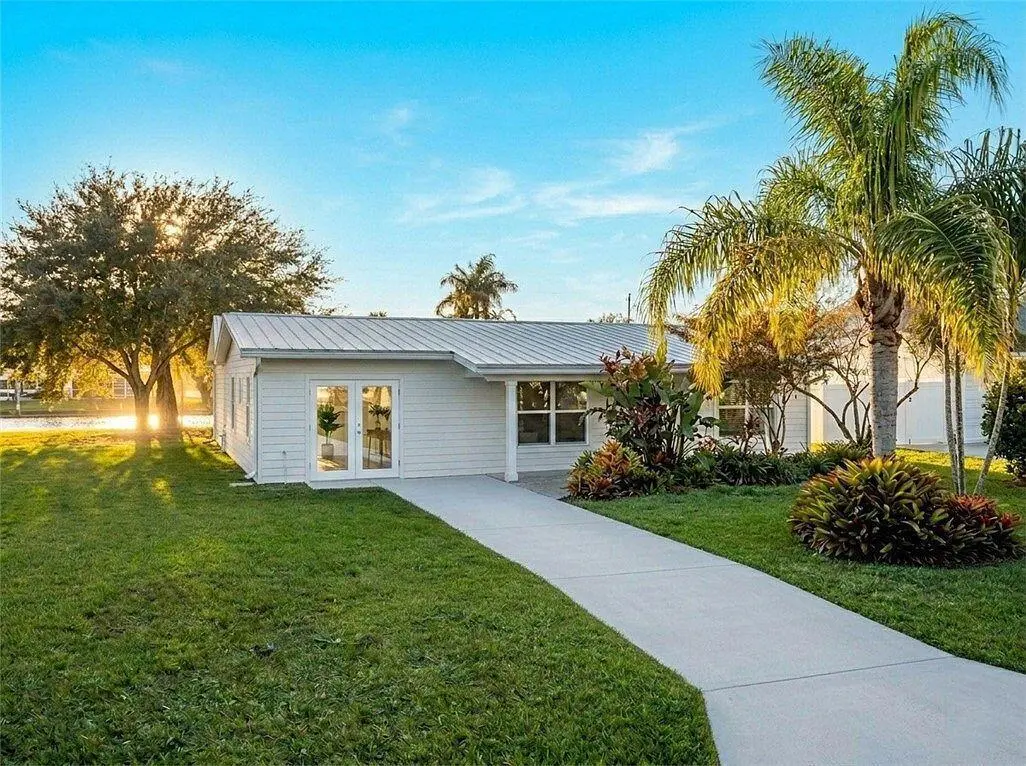 241 14th Place, Vero Beach, FL – photo 2