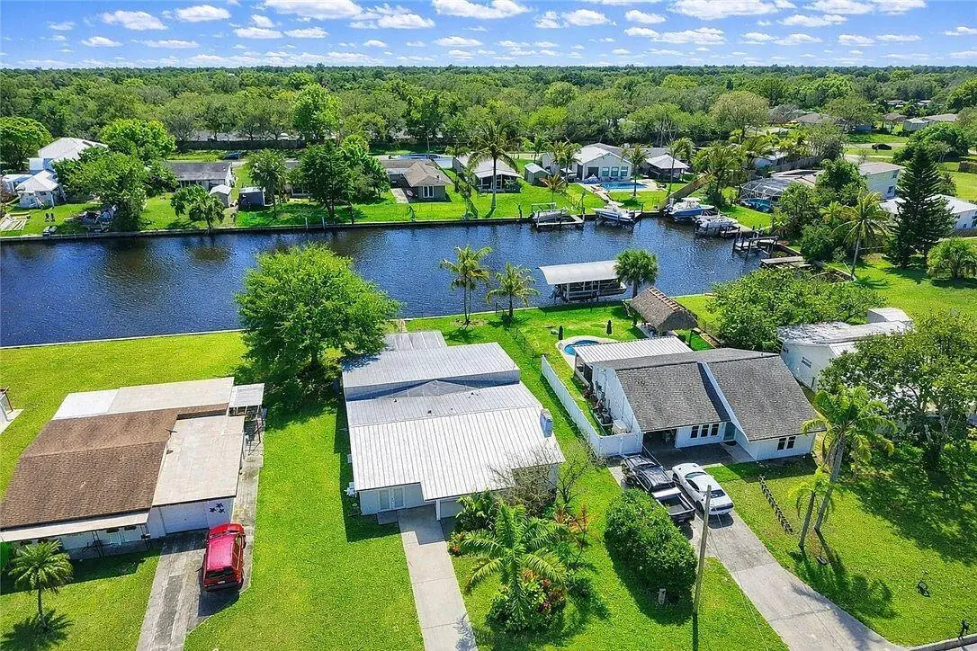 241 14th Place, Vero Beach, FL – photo 5