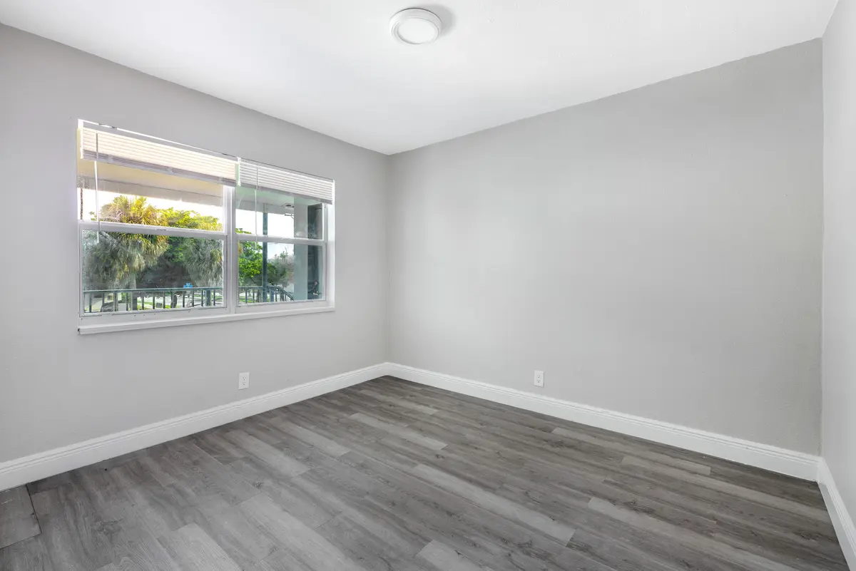 515NSapodillaAve.WPB#5-6 at 515 N SAPODILLA Avenue 5, West Palm Beach