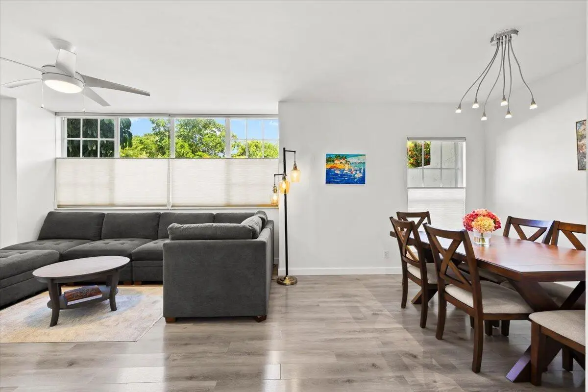 250 NE 20TH Street, Boca Raton, FL – photo 4