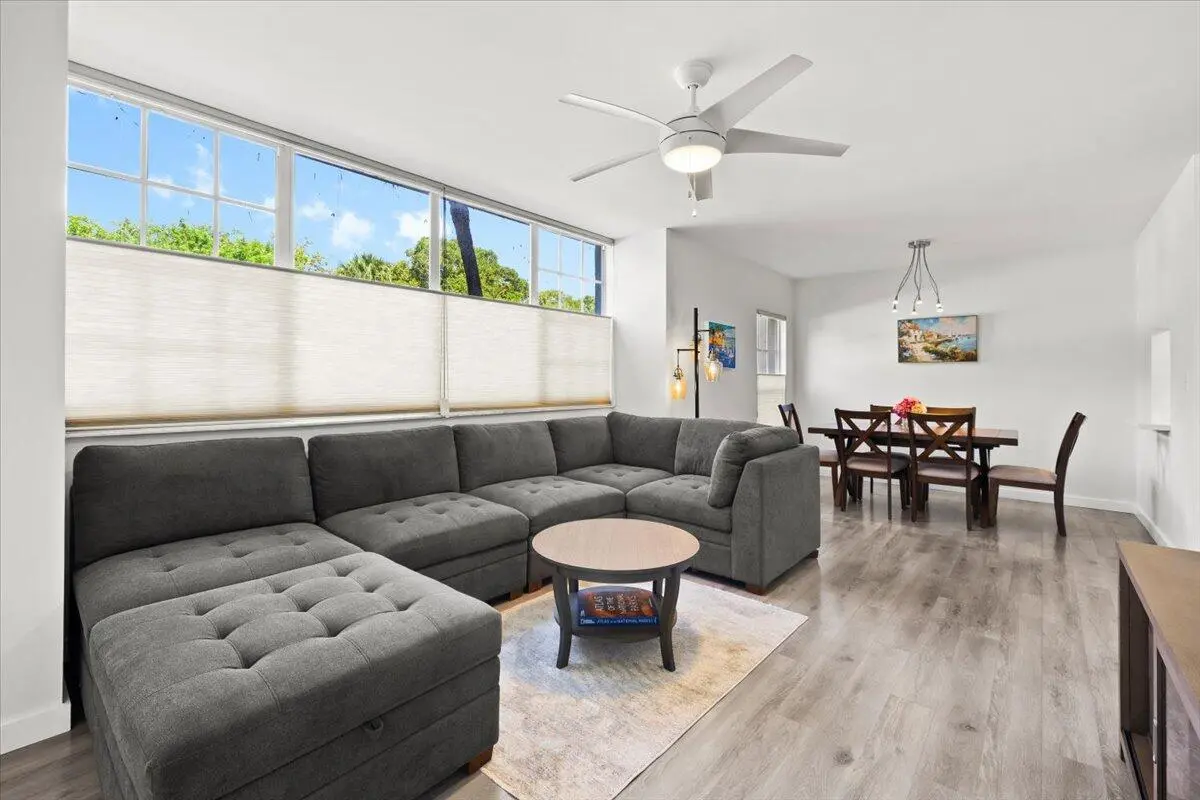 250 NE 20TH Street, Boca Raton, FL – photo 6