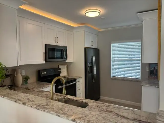 KITCHEN at 6 ABBEY Lane 207, Delray Beach