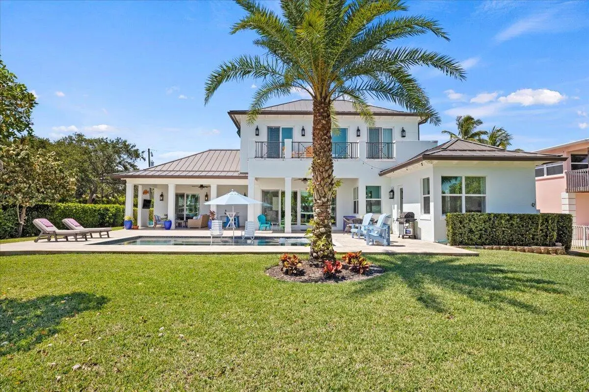 Tropical Oasis at 205 Body Court, Jupiter