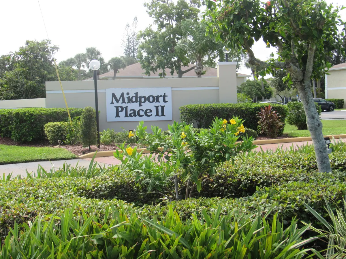 IMG_2334 at 1537 SE Royal Green Circle 202, Port St. Lucie
