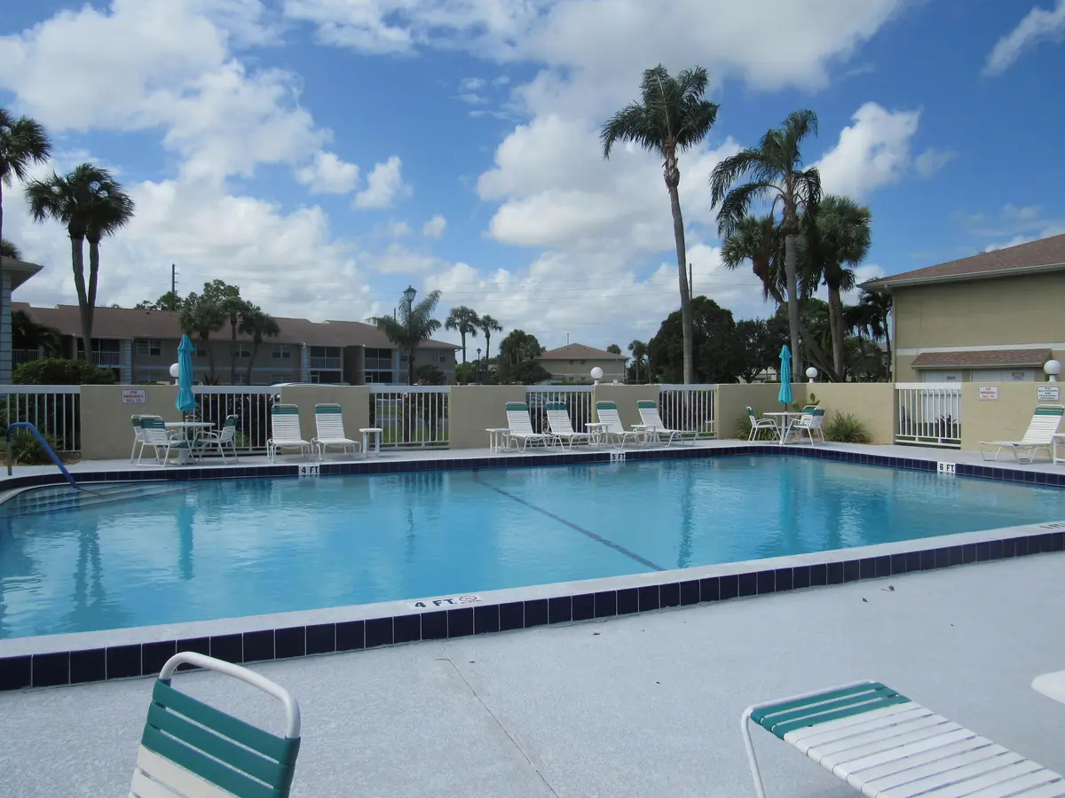 IMG_2338 at 1537 SE Royal Green Circle 202, Port St. Lucie