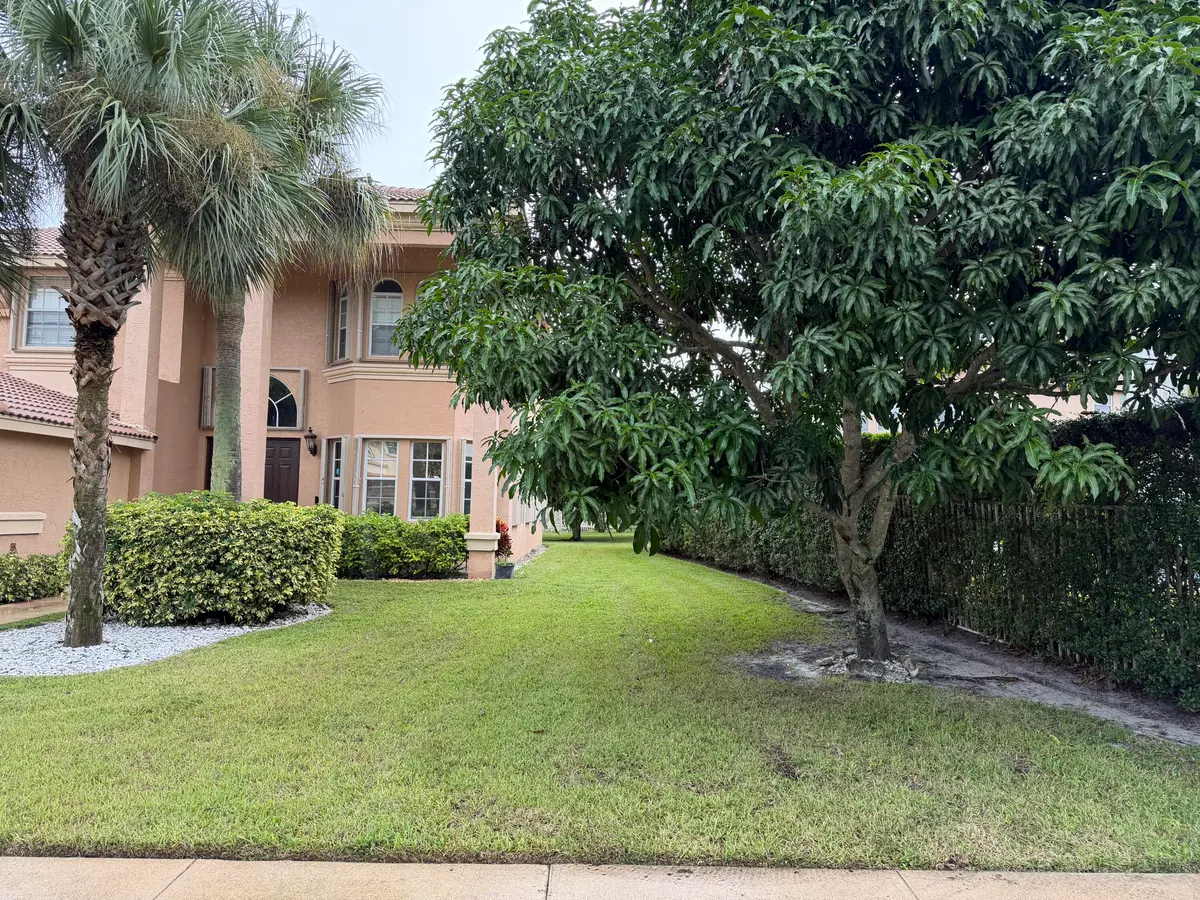 IMG_0521 at 2243 RIDGEWOOD Circle, Royal Palm Beach