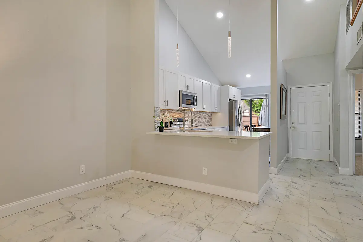 3758 BLUE RIDGE Road, West Palm Beach, FL – photo 7