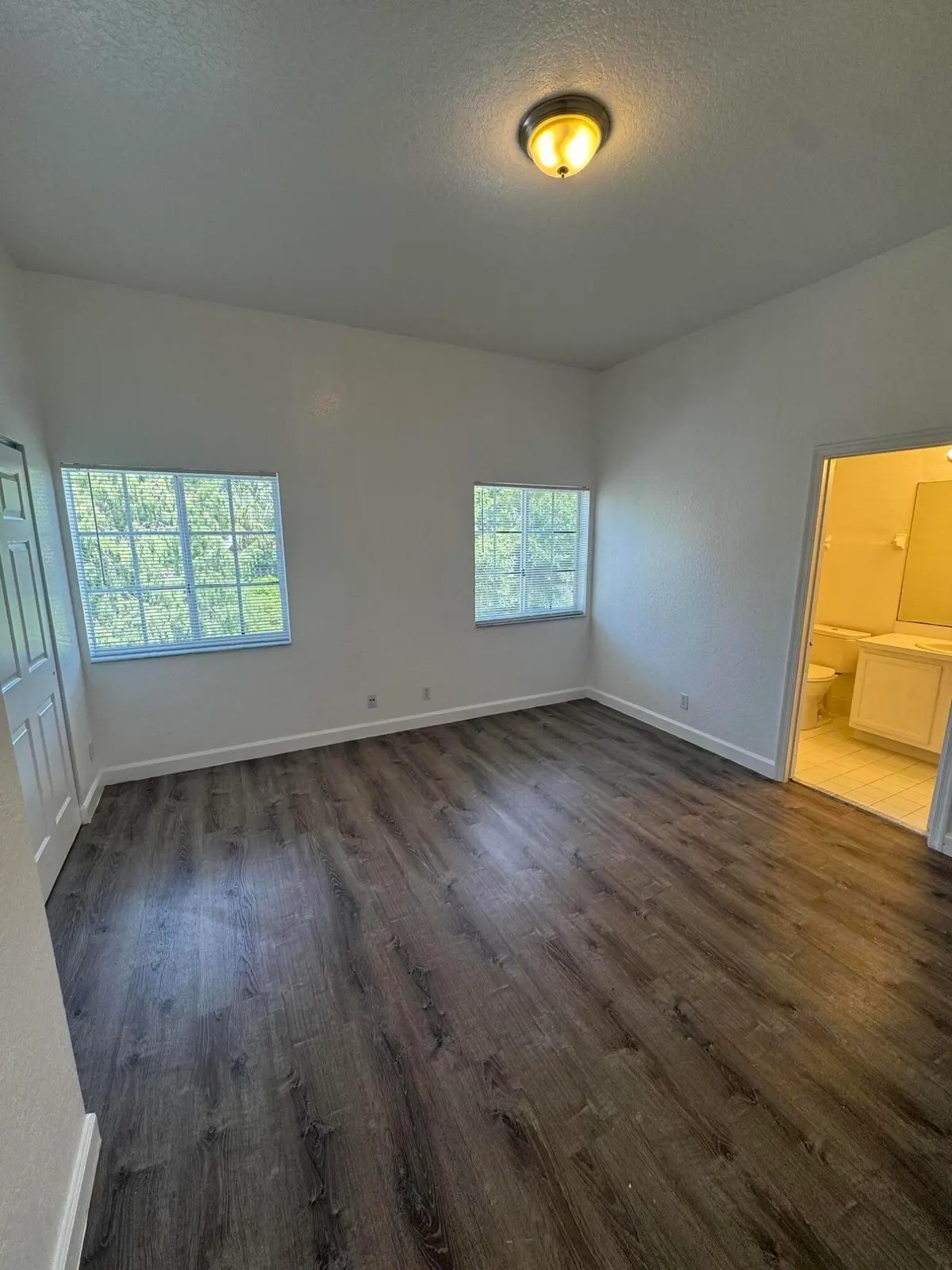 1161 6 at 1117 Colonial Palms Way, West Palm Beach