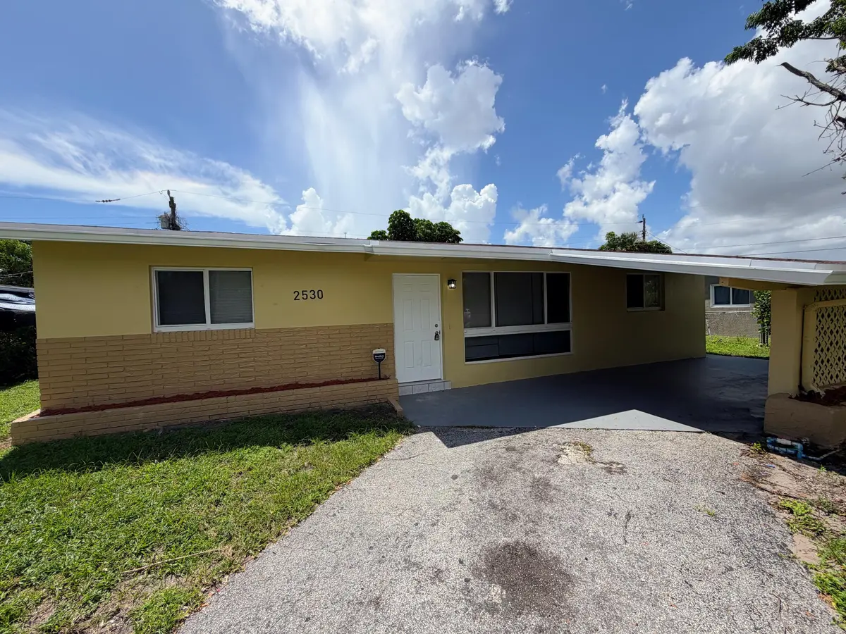 IMG_0178 at 2530 NW 26th Court, Oakland Park