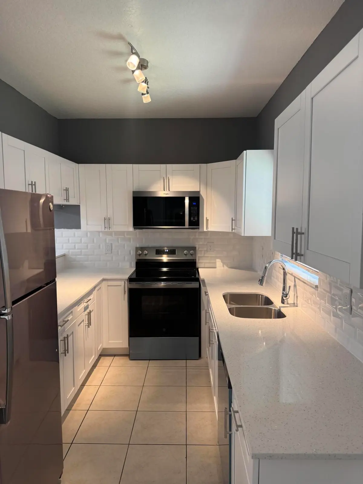 Kitchen colonial at 1117 Colonial Palms Way, West Palm Beach