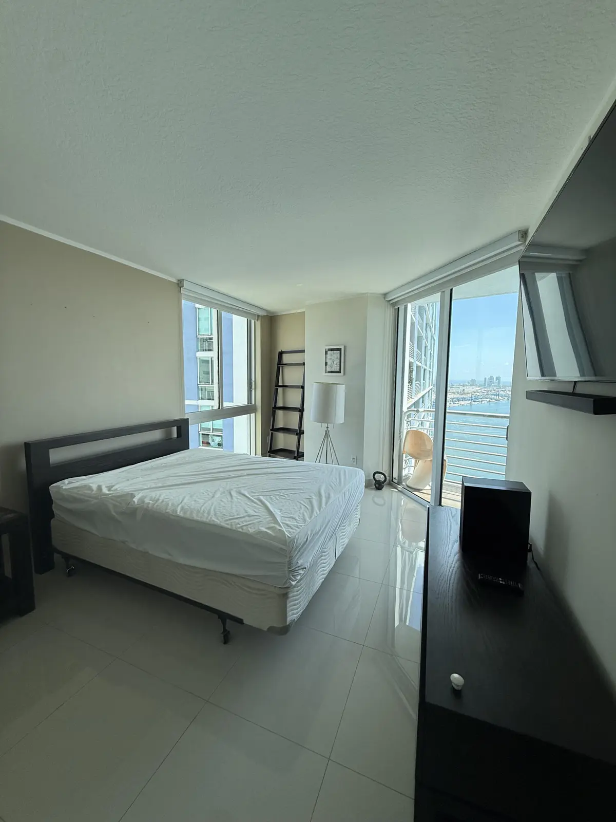 IMG_4971 at 325 S BISCAYNE Boulevard 3926-A, Miami