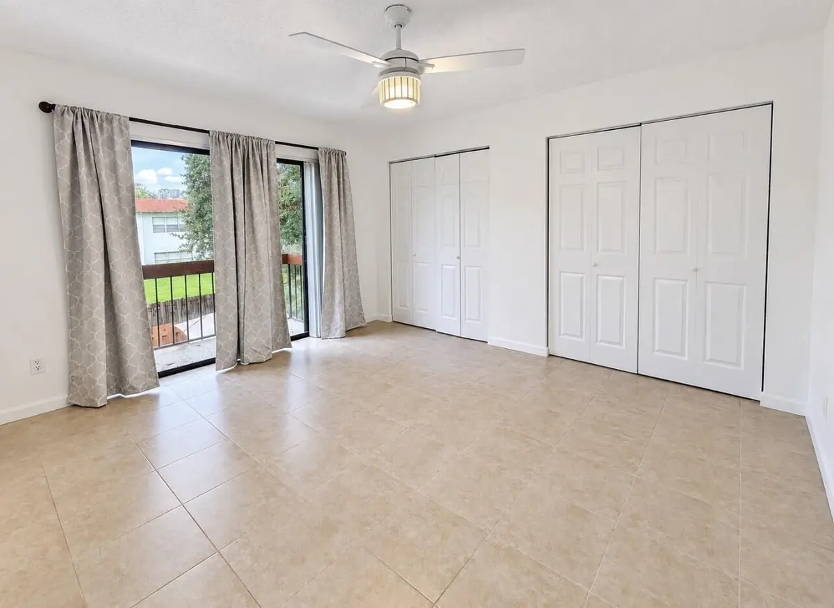 6dc9abb0-9b6f-49c6-9d5b-ebf94b26a028 at 4039 Palm Bay Circle B, West Palm Beach