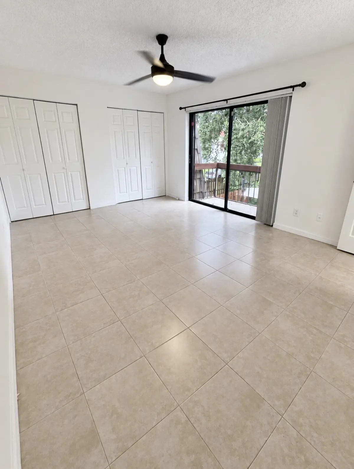 371ec3ad-2ed8-4126-99be-f5644a303c51 at 4039 Palm Bay Circle B, West Palm Beach