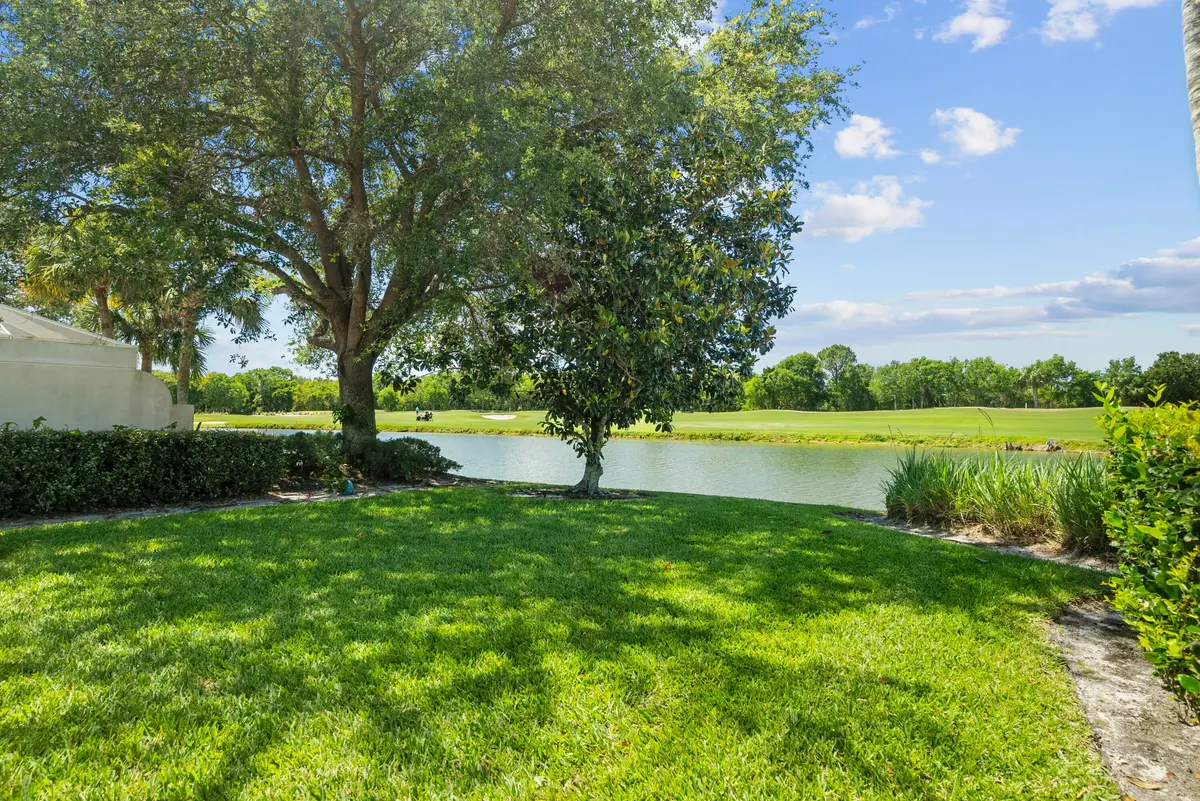 20230509215542100774000000-o at 996 SW BALMORAL Trace, Stuart