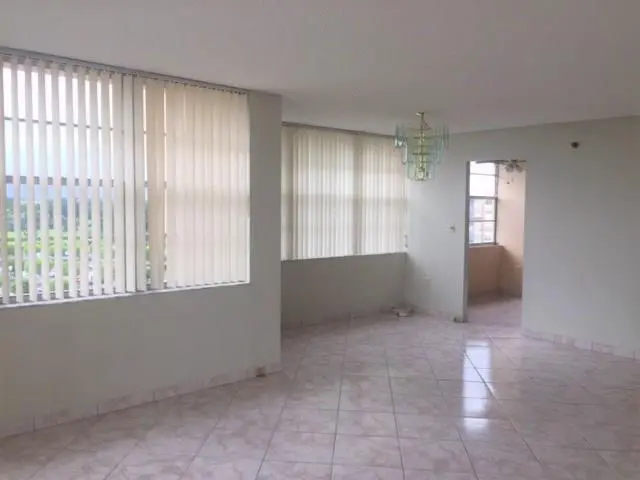 Undetermined at 1300 SAINT CHARLES Place PH11, Pembroke Pines