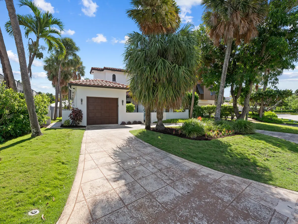 DSC_7466 at 80 SE Olive Way, Boca Raton