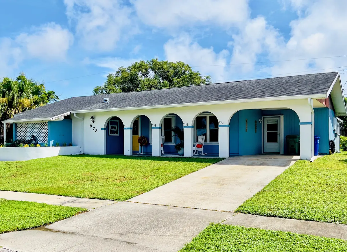 69e0eba6-14ed-415a-9182-3a1554f44e6d Cop at 873 LANCE Street, Sebastian