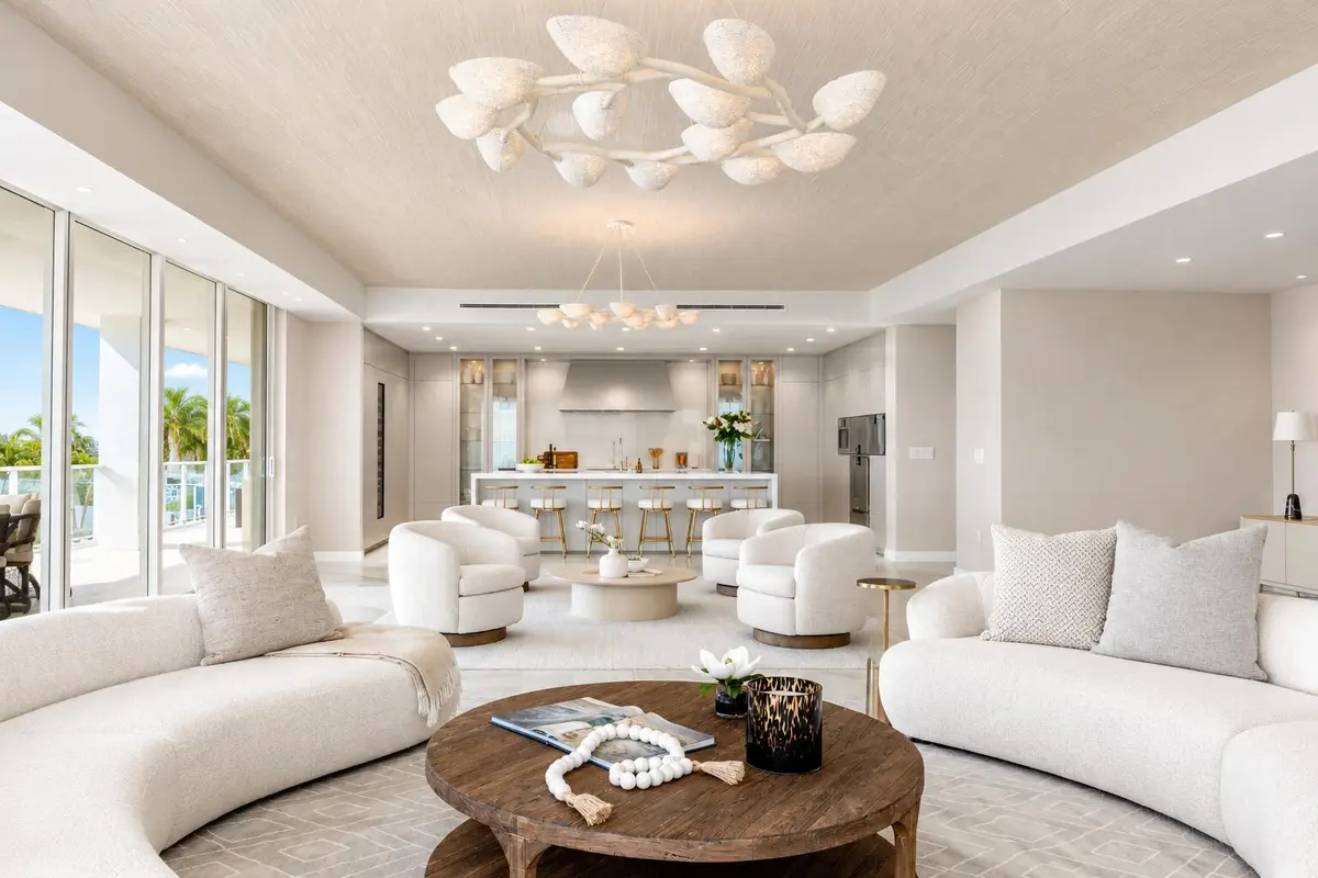 Grand Living Room at 220 SE MIZNER Boulevard 803, Boca Raton