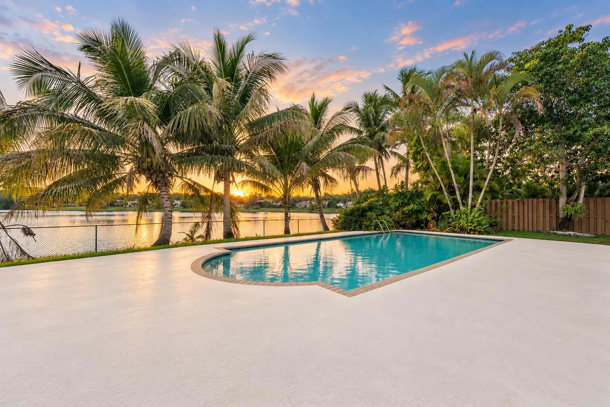 Pool at 11905 SAILBOAT Drive, Cooper City