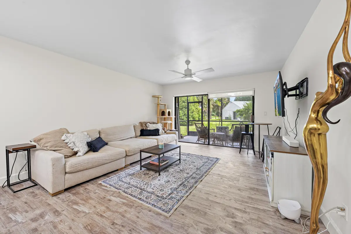Living Area at 4291 Wood Ride Road A, Boynton Beach