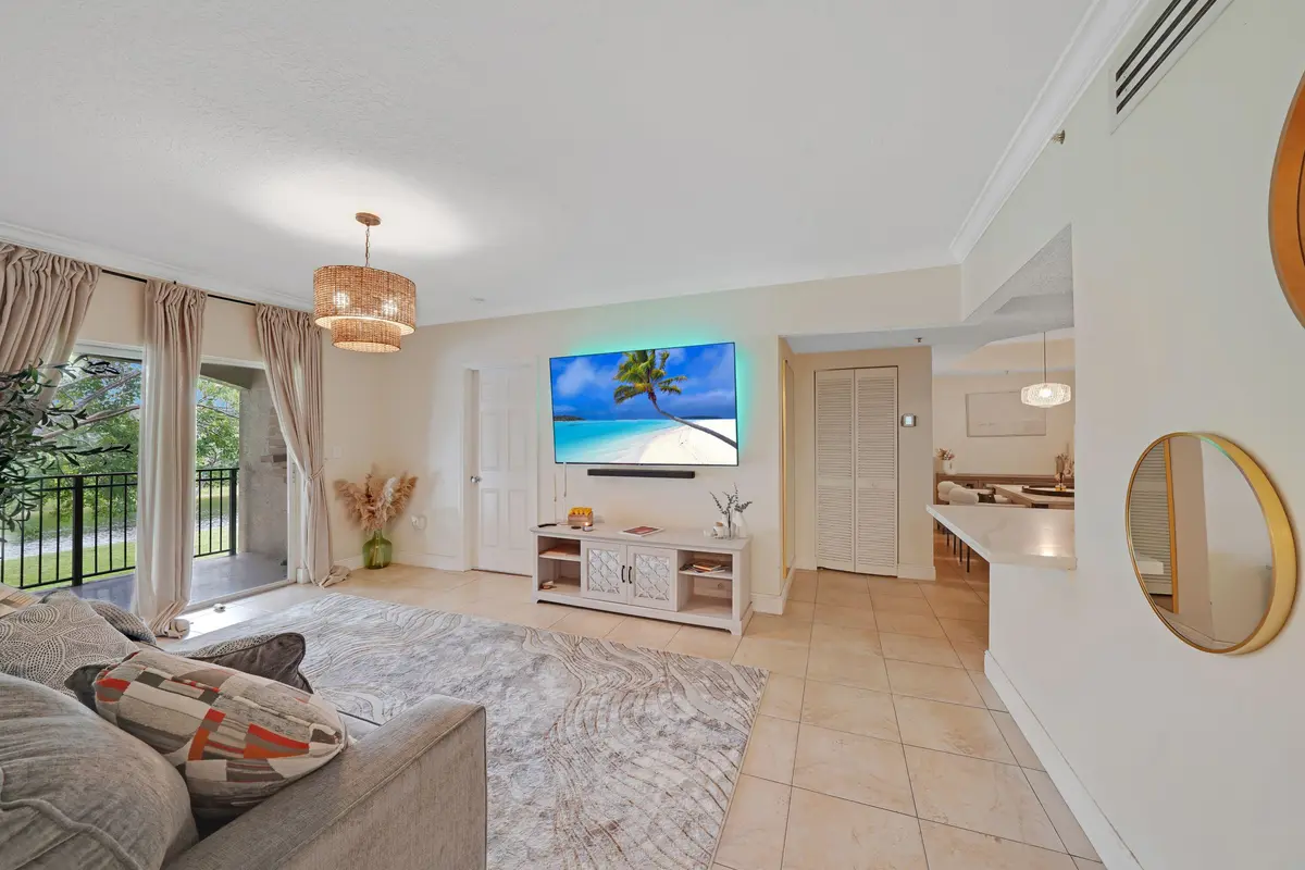 Living Room at 231 SW 116th Avenue 19208, Pembroke Pines