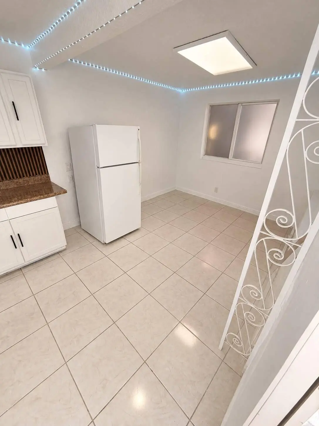WhatsApp Image 2026-09-18 at 11.18.54 AM at 872 HARTH Drive, West Palm Beach
