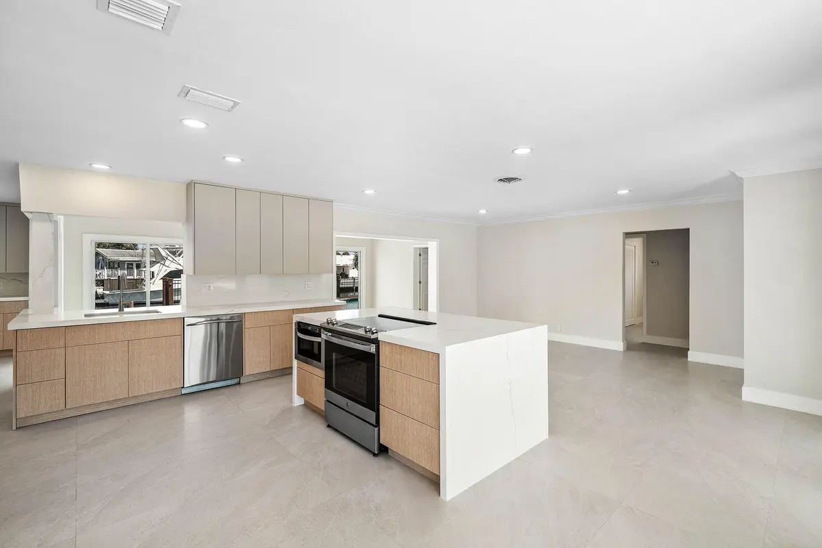 014-1525Southeast6thStreet-DeerfieldBeac at 1525 SE 6TH Street, Deerfield Beach