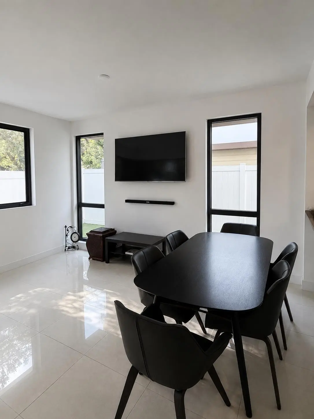Dining Area at 5531 W Oak Way, Fort Lauderdale
