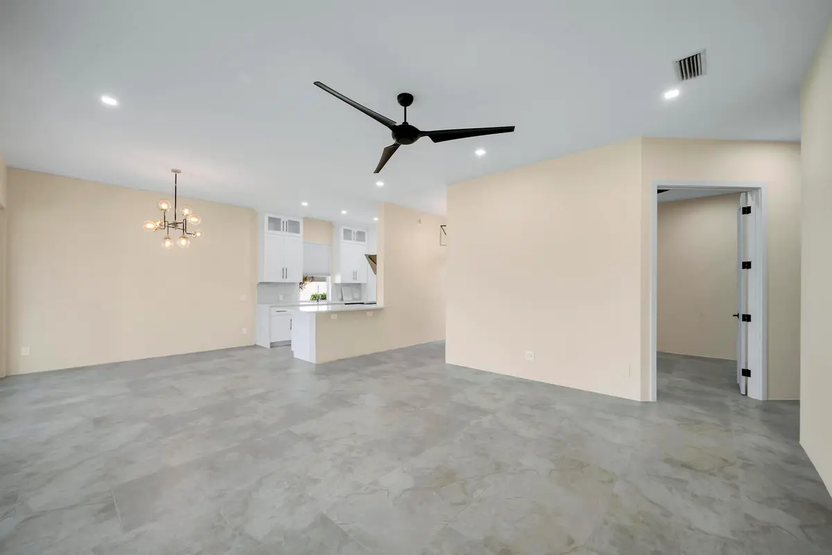 Living Area at 176 NW Bentley Circle, Port St. Lucie