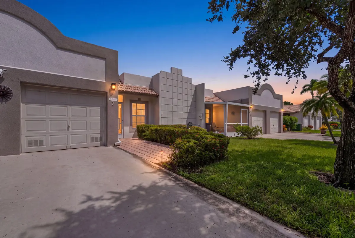 Front Entrance View at 18800 HAYWOOD Terrace 7, Boca Raton
