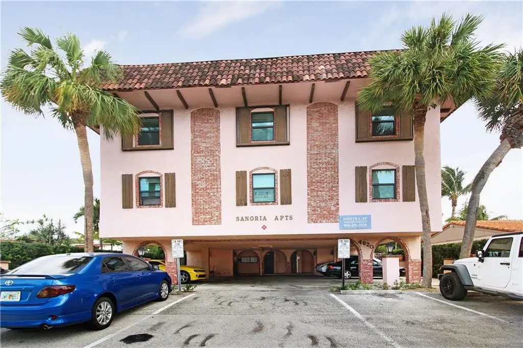 GetMedia (1) at 4620 Bougainvilla Drive 4, Lauderdale-By-The-Sea