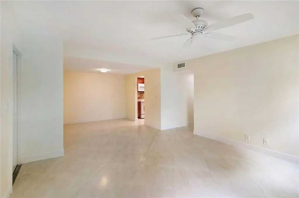 GetMedia (5) at 4620 Bougainvilla Drive 4, Lauderdale-By-The-Sea