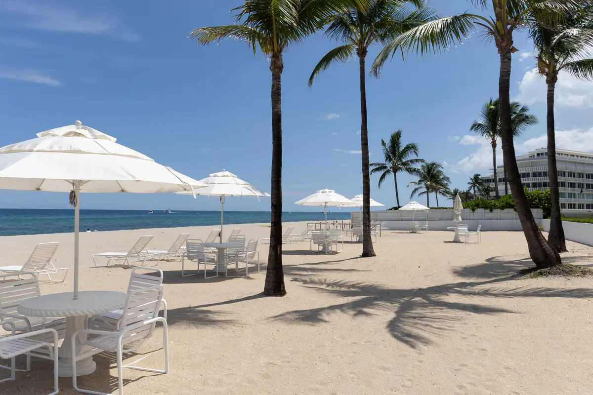 139 Sunrise Ave., 107 at 139 SUNRISE Avenue 107, Palm Beach