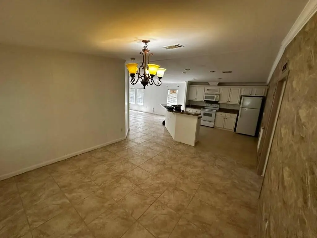 19a72eff-0f29-4abb-ba49-23bf7be5afe3 at 115 NE 52nd Street, Pompano Beach